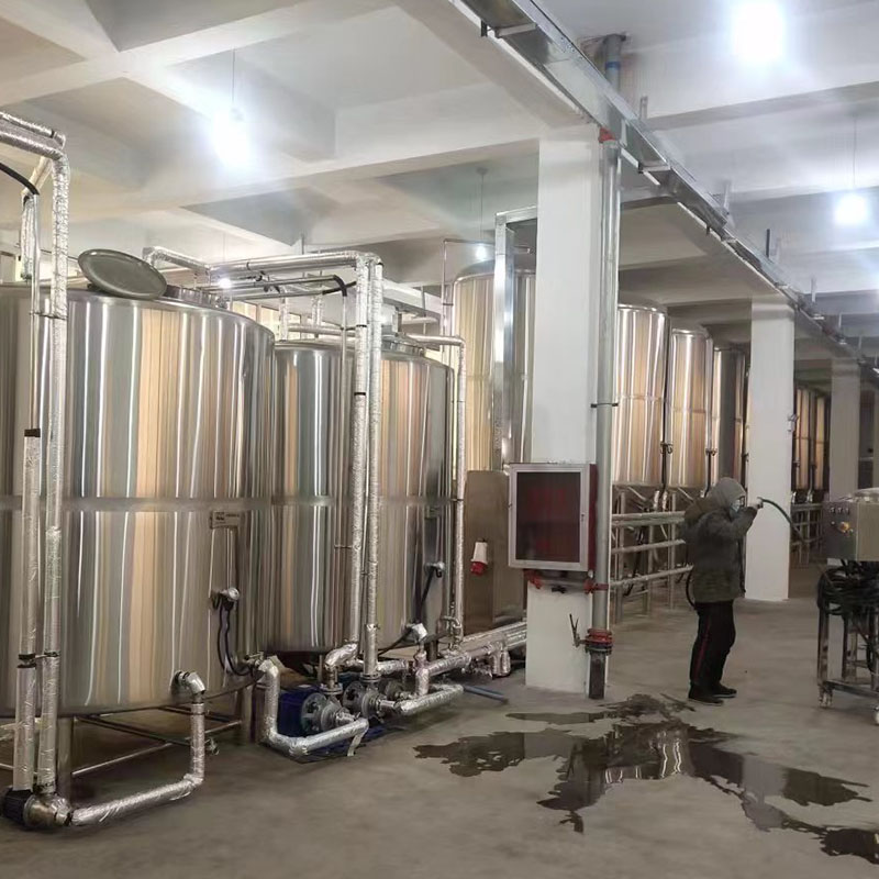 类乌齐精酿啤酒设备